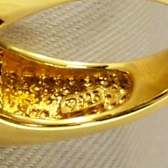 New Vintage R C by Adrienne Emerald Green Cubic Zirconias, Gold Ring - Picture 10 of 12